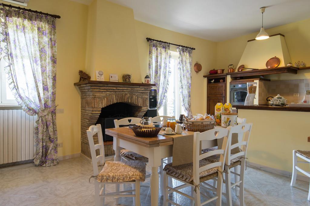 Bed And Breakfast Nonna Loreta ฟอร์เมลโล ภายนอก รูปภาพ